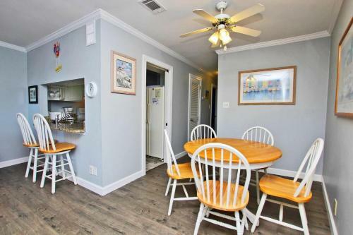 Sea Breeze By Youngs Suncoast