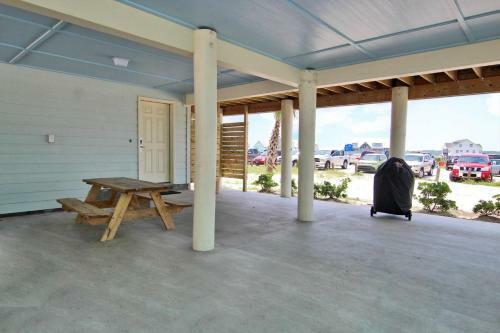 Pass Time Cottages By Youngs Suncoast