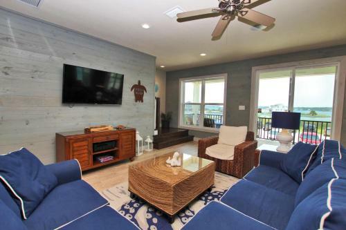 Pass Time Cottages By Youngs Suncoast