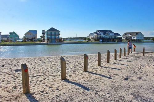 Pass Time Cottages By Youngs Suncoast