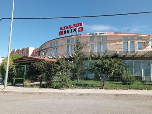 Hotel Hostal Brin
