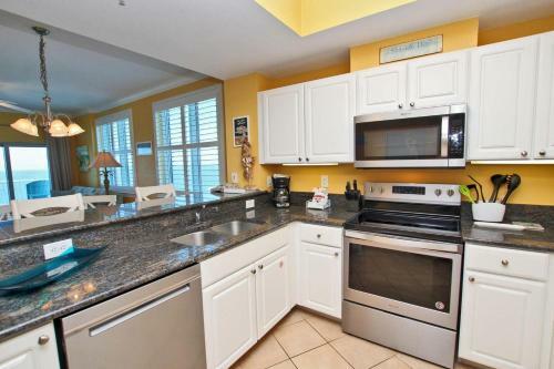 Crystal Tower 1809 By Youngs Suncoast