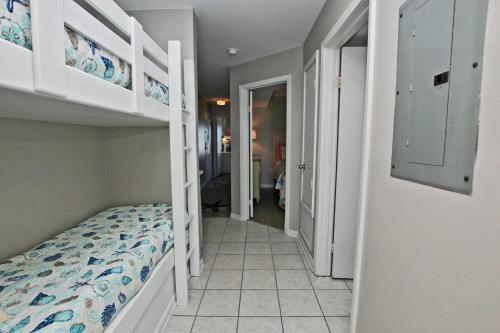 Seacrest 401 By Youngs Suncoast