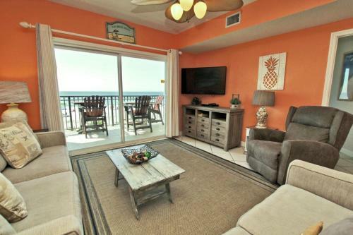 Legacy 102 By Youngs Suncoast