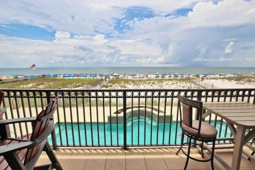 Legacy 102 By Youngs Suncoast