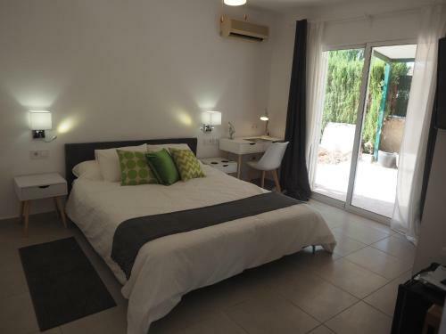 Hostal Casa Rainbow
