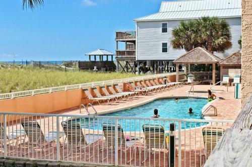 Seacrest By Youngs Suncoast