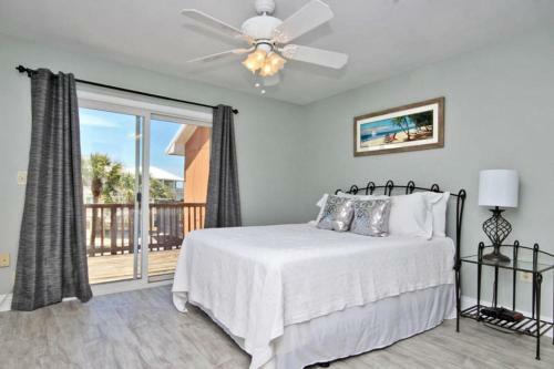 Laguna Bella B1 By Youngs Suncoast