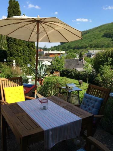 Hostal Das Alte Haus Feuchtl