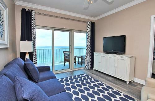 Crystal Tower 1702 By Youngs Suncoast