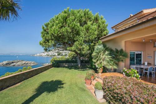 Villa Van Gogh - Barneda Premium Villas