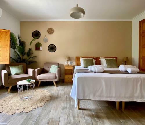 Bed & Breakfast Casa de Los Lirios