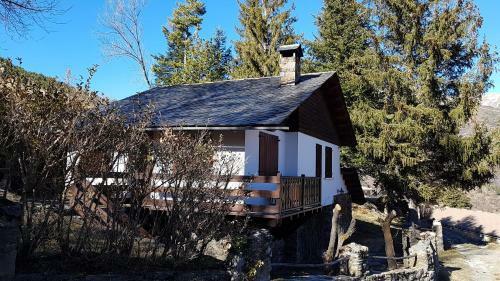 Can Serraima, Casa Rural En Ple Pirineu