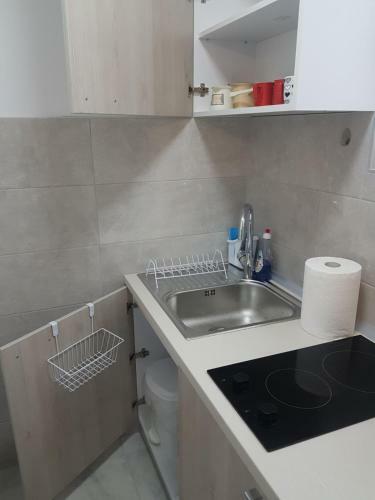 Apartman Kiwi In A Quite Central Area