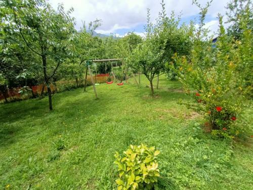 Agroturismo La Casona de Tresni�in