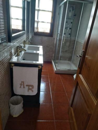 Agroturismo La Casona de Tresni�in