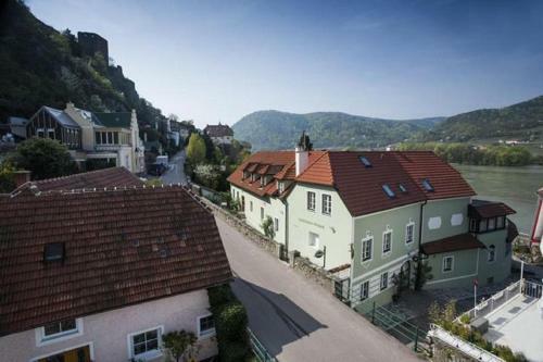 Hostal Winzerhof - G�stehaus St�ger