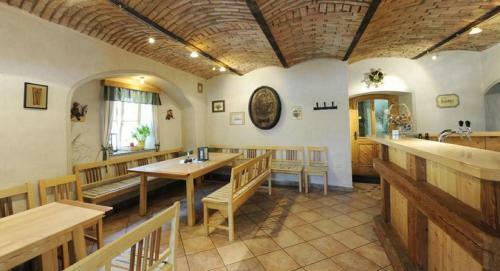 Hostal Winzerhof - G�stehaus St�ger