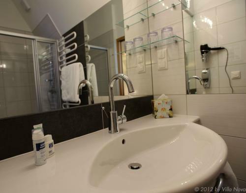 Hostal Villa Nova - Hotel Garni