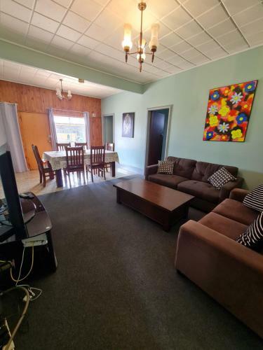 Manuka Cottage