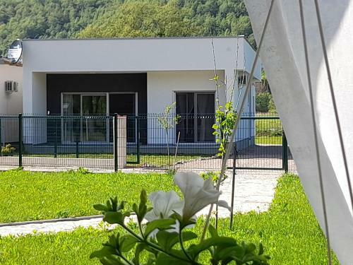 Villa UNA Luxury Home