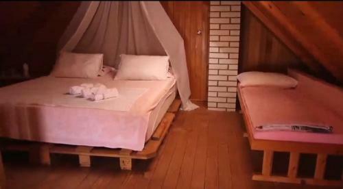 Home Eden Dobrenica