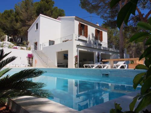 Villa Renate El Portet Moraira 500m From Sand Beach