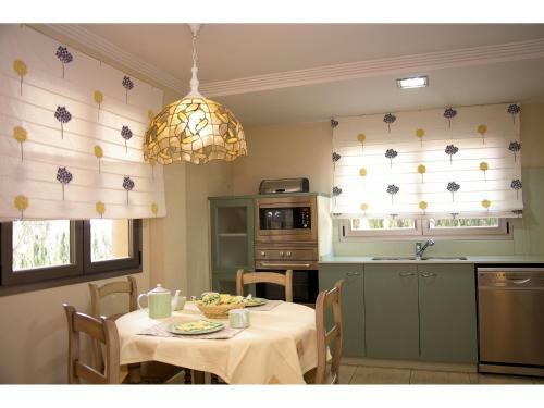 3378 Villa Portichol