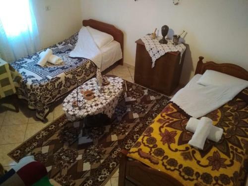 Hostal Guesthouse Celos