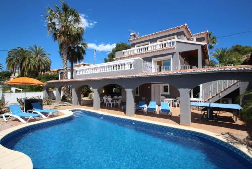 Villa Ensue�o