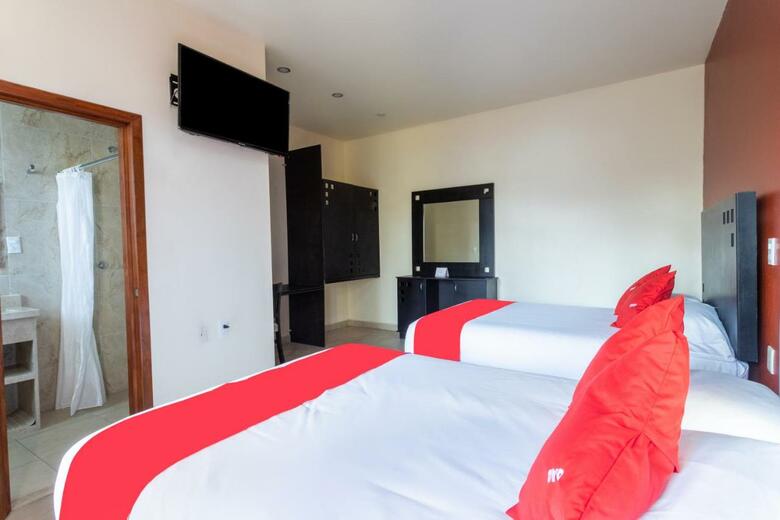Oyo Hotel Emperadores Inn
