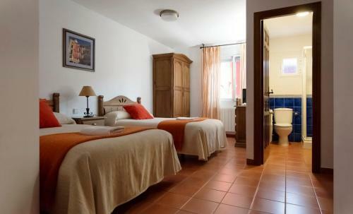 Casa Rural El Sauce. A 2,5 Km de Cuenca Capital