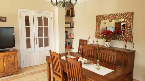 Casa Rural El Sauce. A 2,5 Km de Cuenca Capital