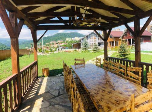 Hotel Cottage Chalet And Tours