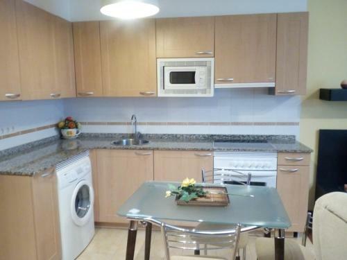 Apartamentos La Blanca