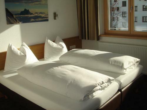 Hostal Arlenweg