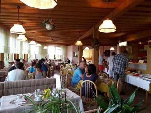 Bed & Breakfast Ferienpension Garni Hubert Rigelnik