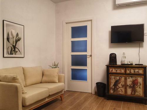 Olive Tree Bed And Breakfast