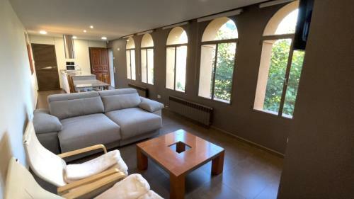 Apartaments Parapent Fly Escales