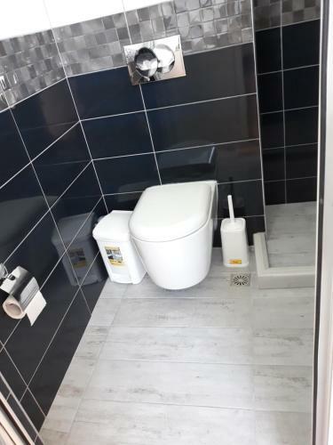 Hostal Beleris Rooms