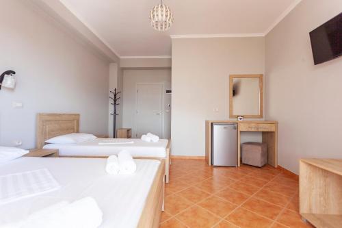 Hotel Toni Retzo Rooms