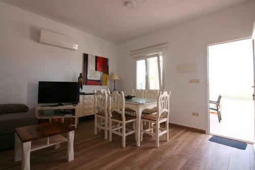 Oliva Holidays 4