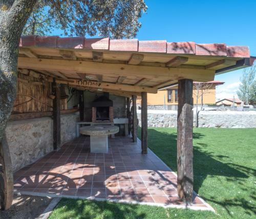 Casa Cantera Del Berrocal