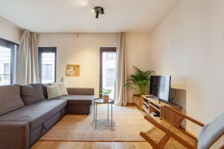 Apartamento Modern 2bdr Flat At Antwerp City Centre