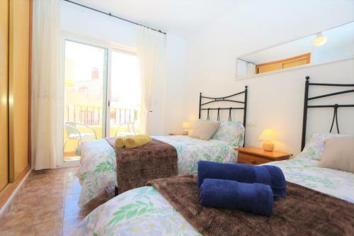 Apartamento Duplex Amapolas Ref. 8269
