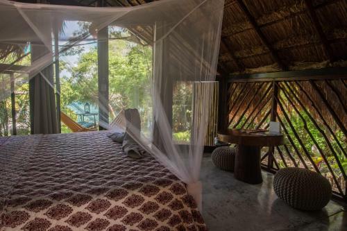 Lodge Amaca Bacalar