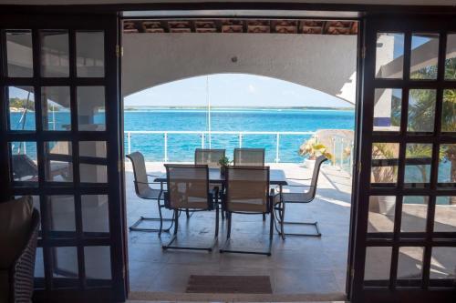 Costera 171 � Guest House