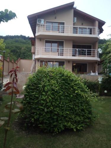 Apartamento Villa "meggi" ?????????? ????-?????????? 3-?? ???? - 2 ??????,???????????,????,???????,??????