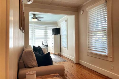 Hummingbird Home - The Studio