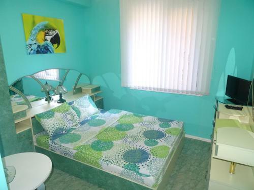 Hostal ???? ?? ????? ??-??-??**